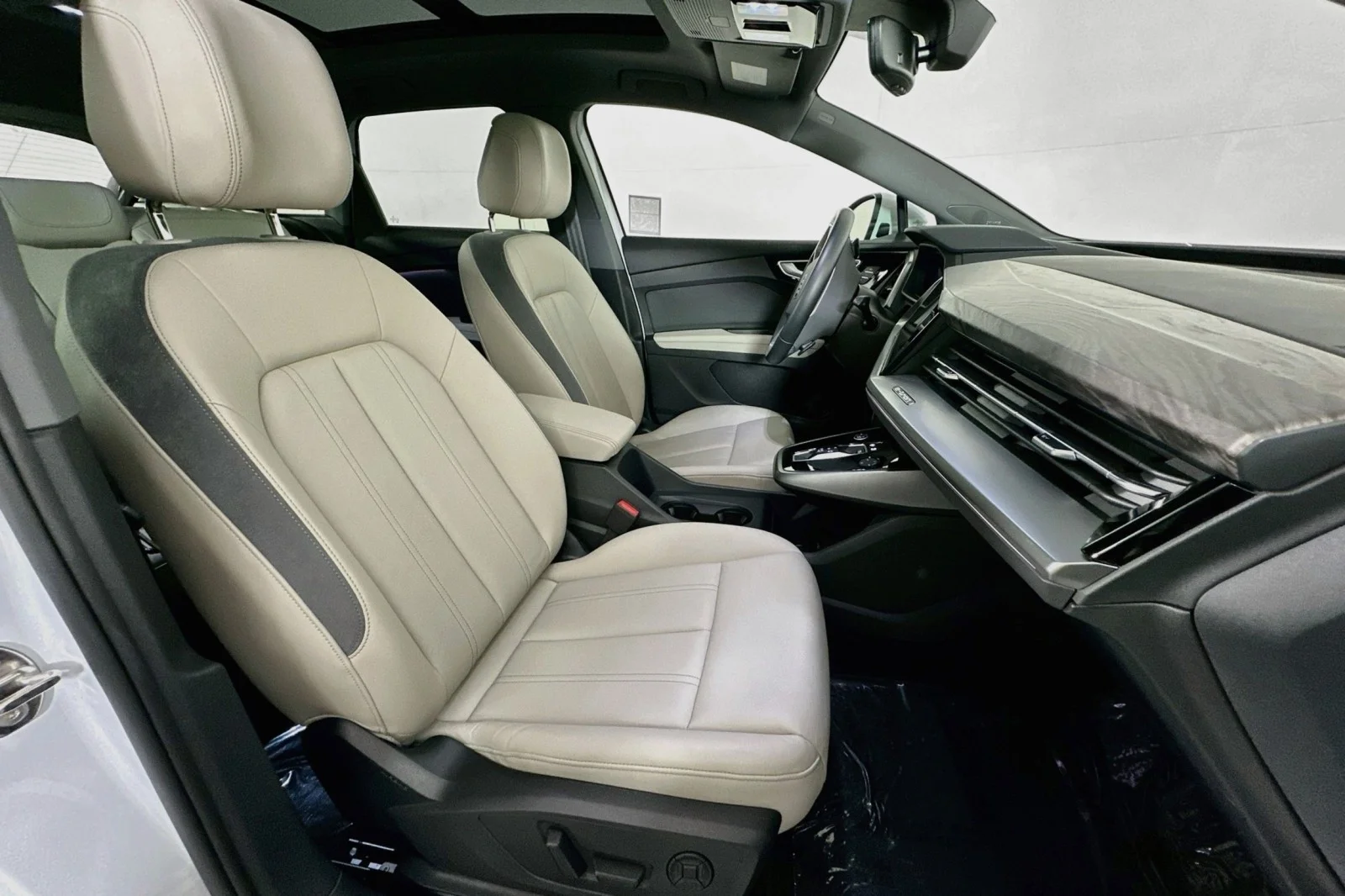 Used 2023 Glacier White Metallic Audi Premium Plus image 8