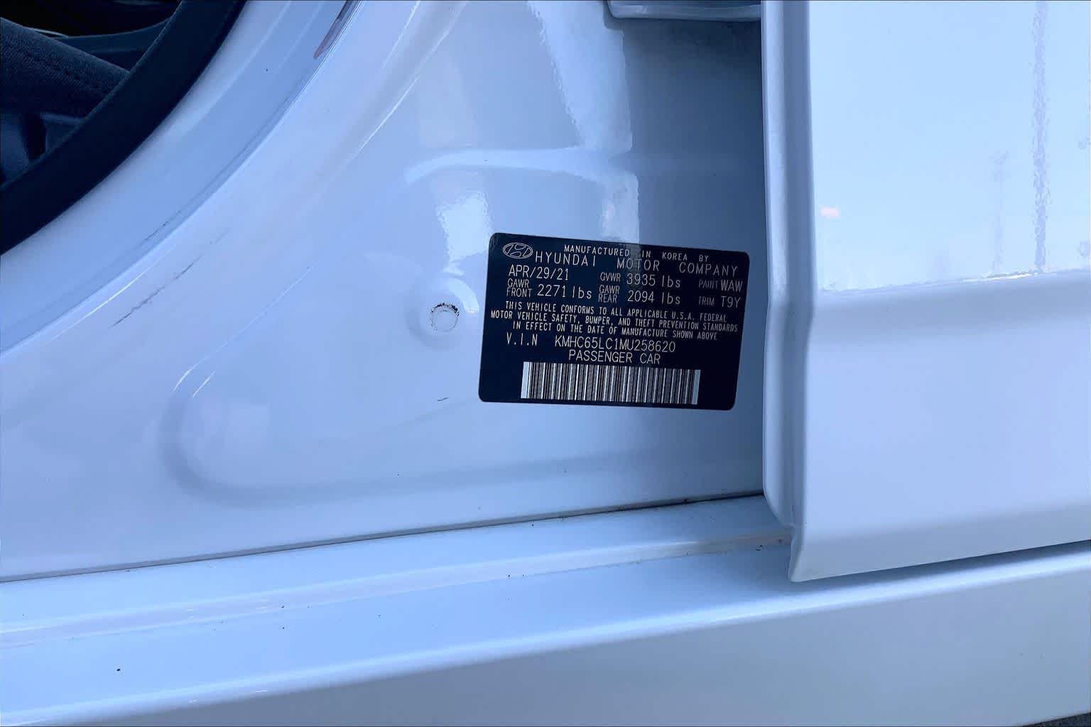 Used 2021 Ceramic White Hyundai Blue image 34