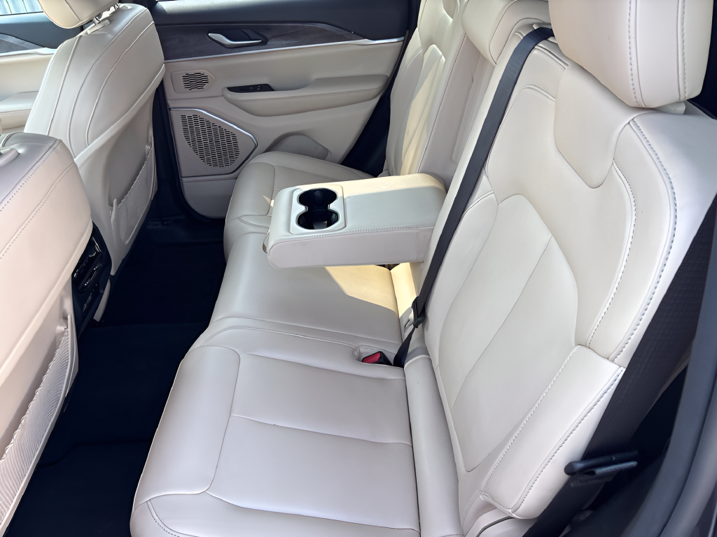 Certified Used 2024 Gray Jeep 4xe image 41