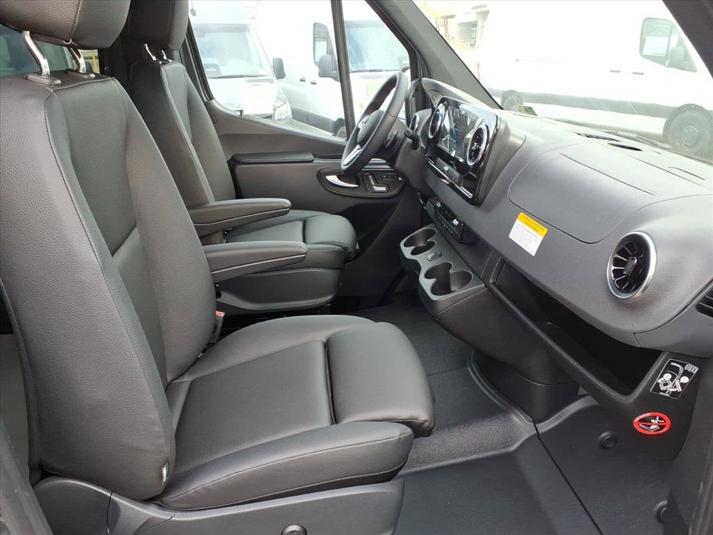 2024 Mercedes-Benz Sprinter Cargo Van Base - Photo 19