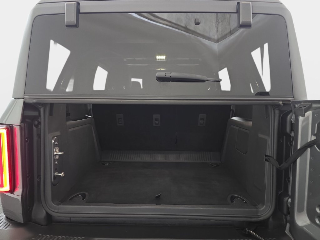 Used 2024 Gray Metallic Ford Badlands image 16