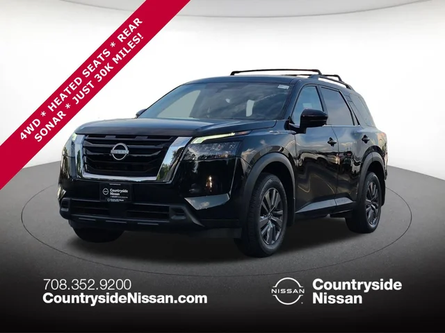 2024 Nissan Pathfinder SV
