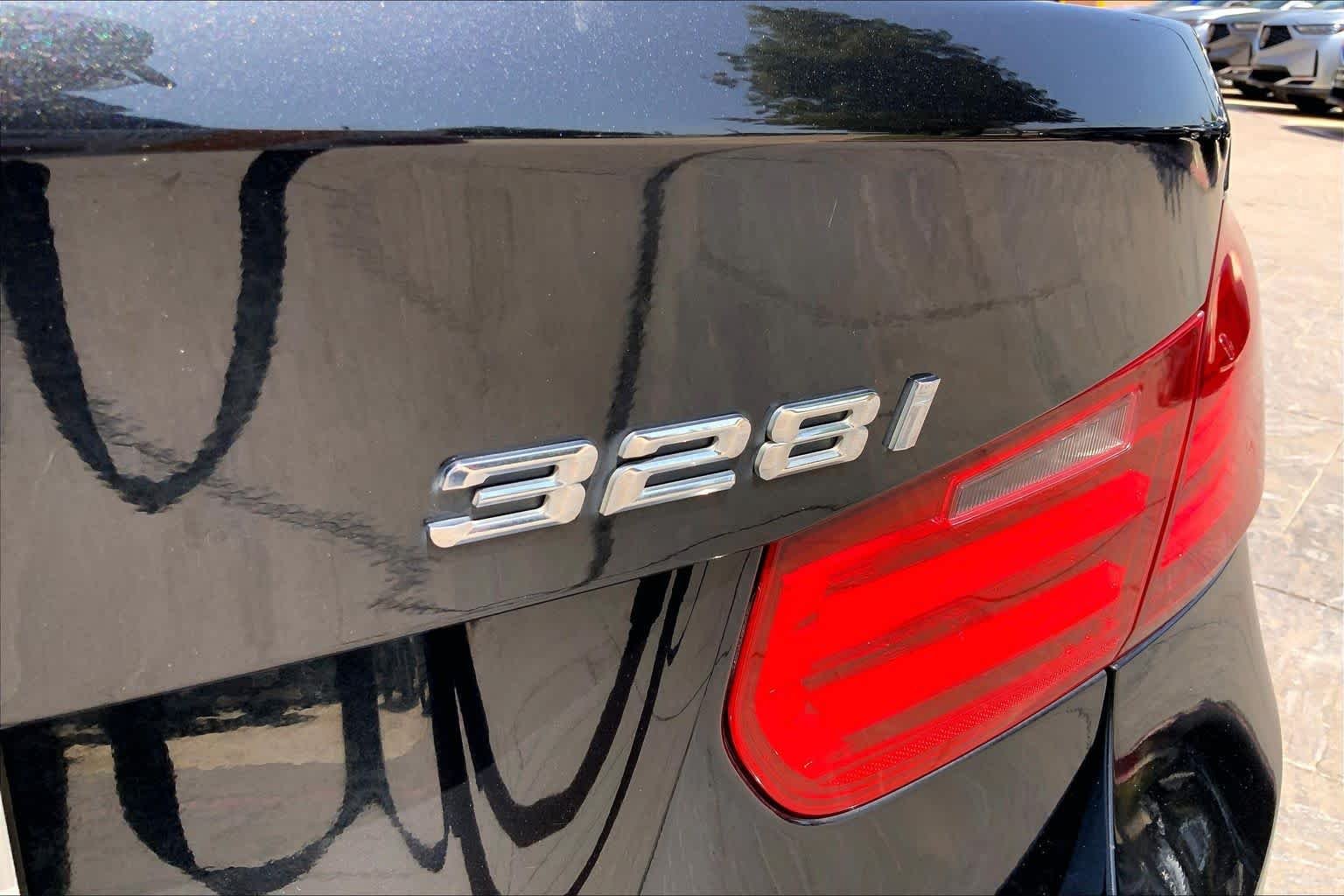 Used 2014 Jet Black BMW 328i image 10