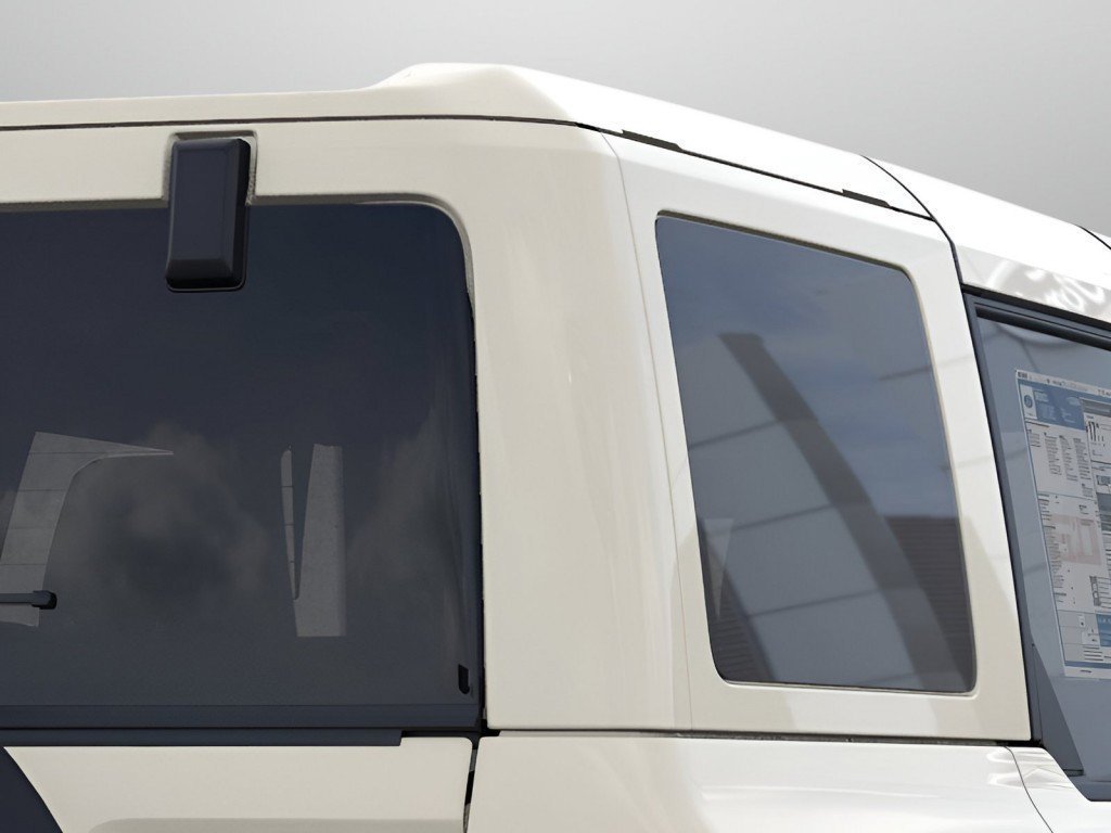 New 2026 Wimbledon White Ford Outer Banks image 27