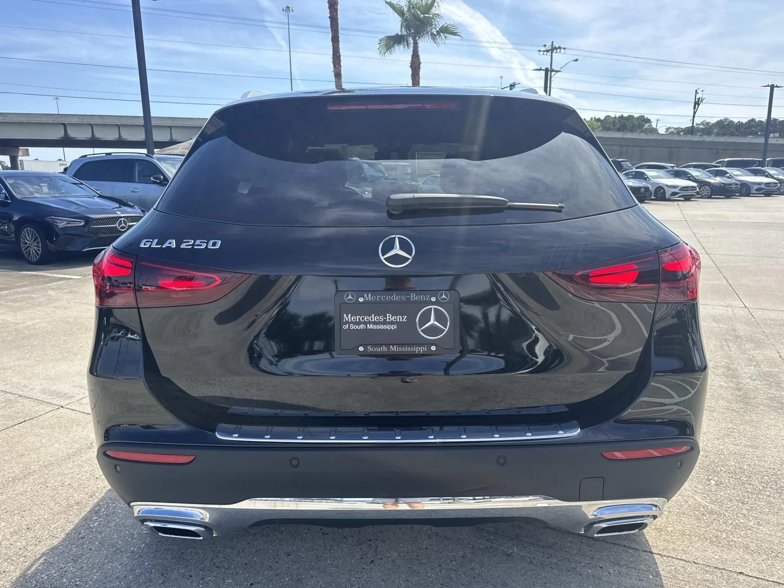 New 2026 Black Mercedes-Benz GLA 250 image 6