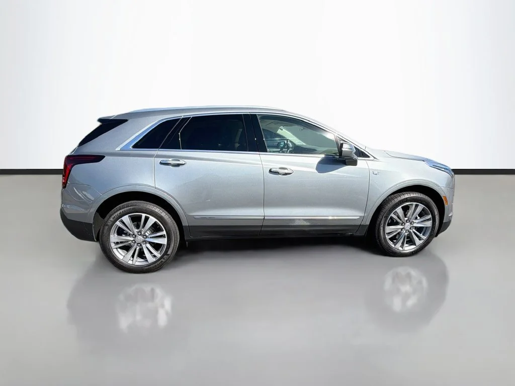 Used 2025 Argent Silver Metallic Cadillac Premium Luxury image 3