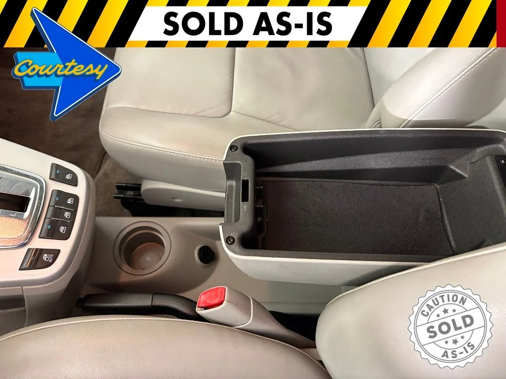 Certified Used 2007 White Chevrolet LT image 25