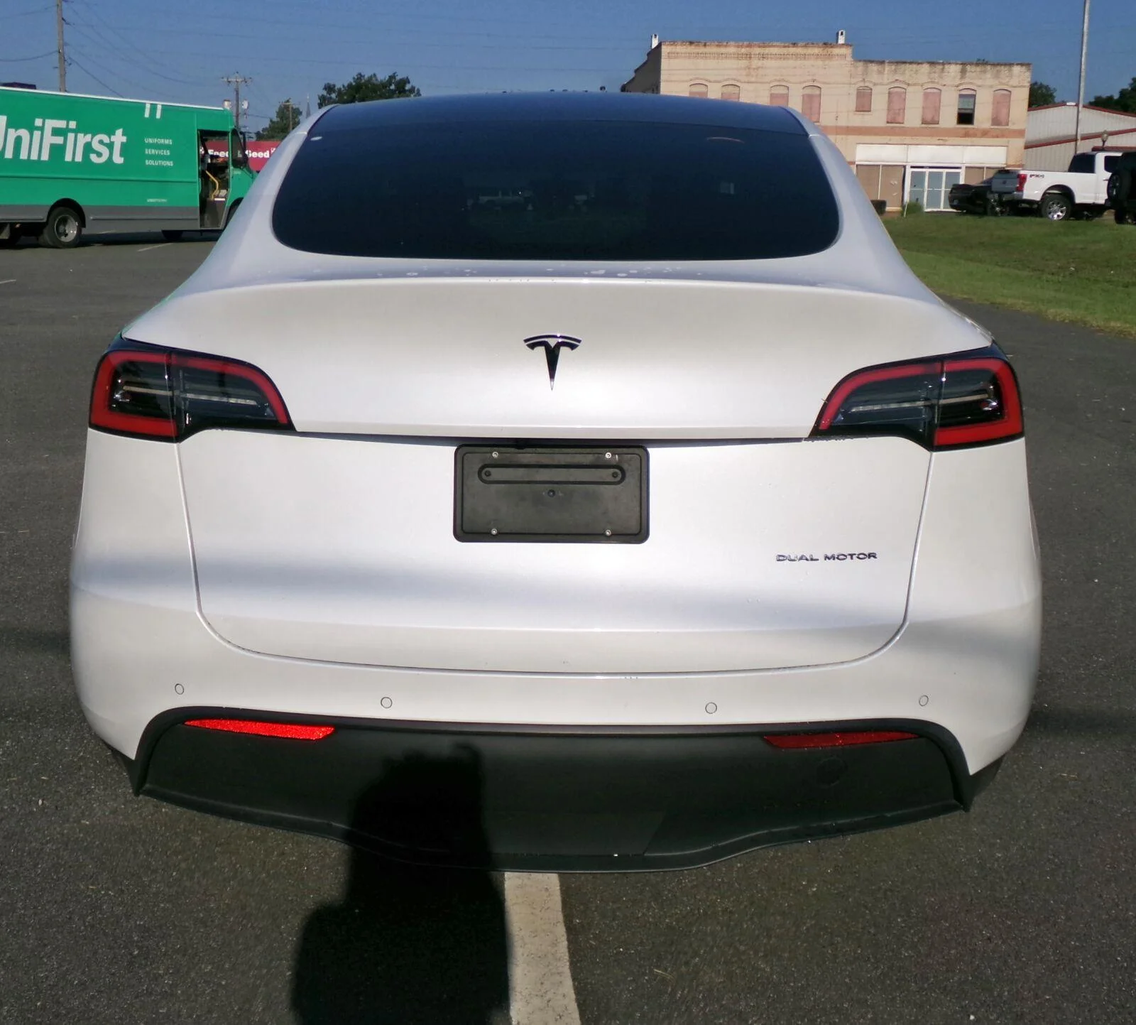 Used 2021 Pearl White Multi-Coat Tesla Long Range image 4