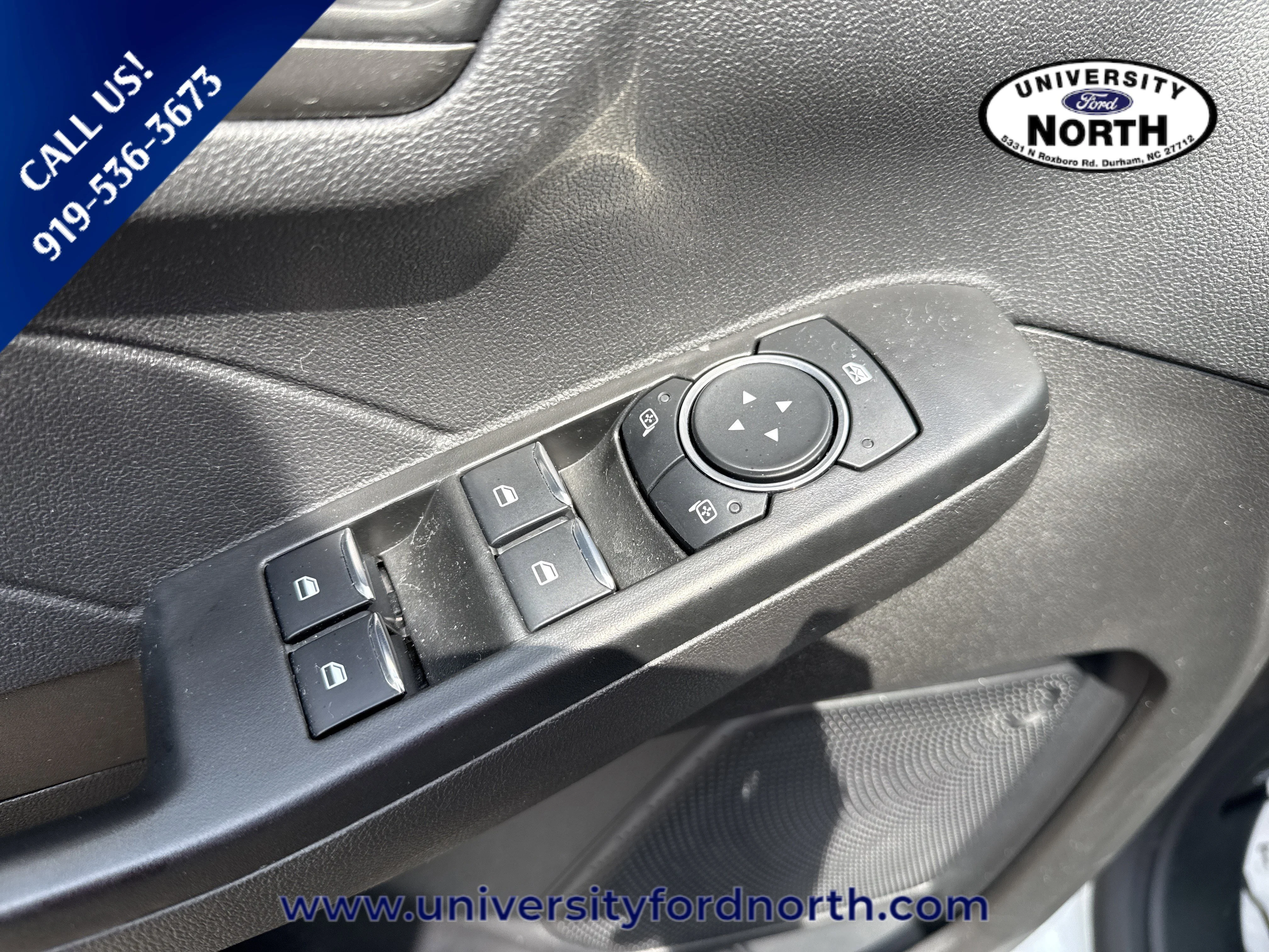 Used 2025 Oxford White Ford Active image 12