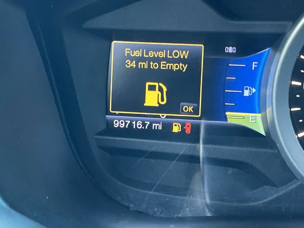 Used 2013 Black Ford XLT image 27