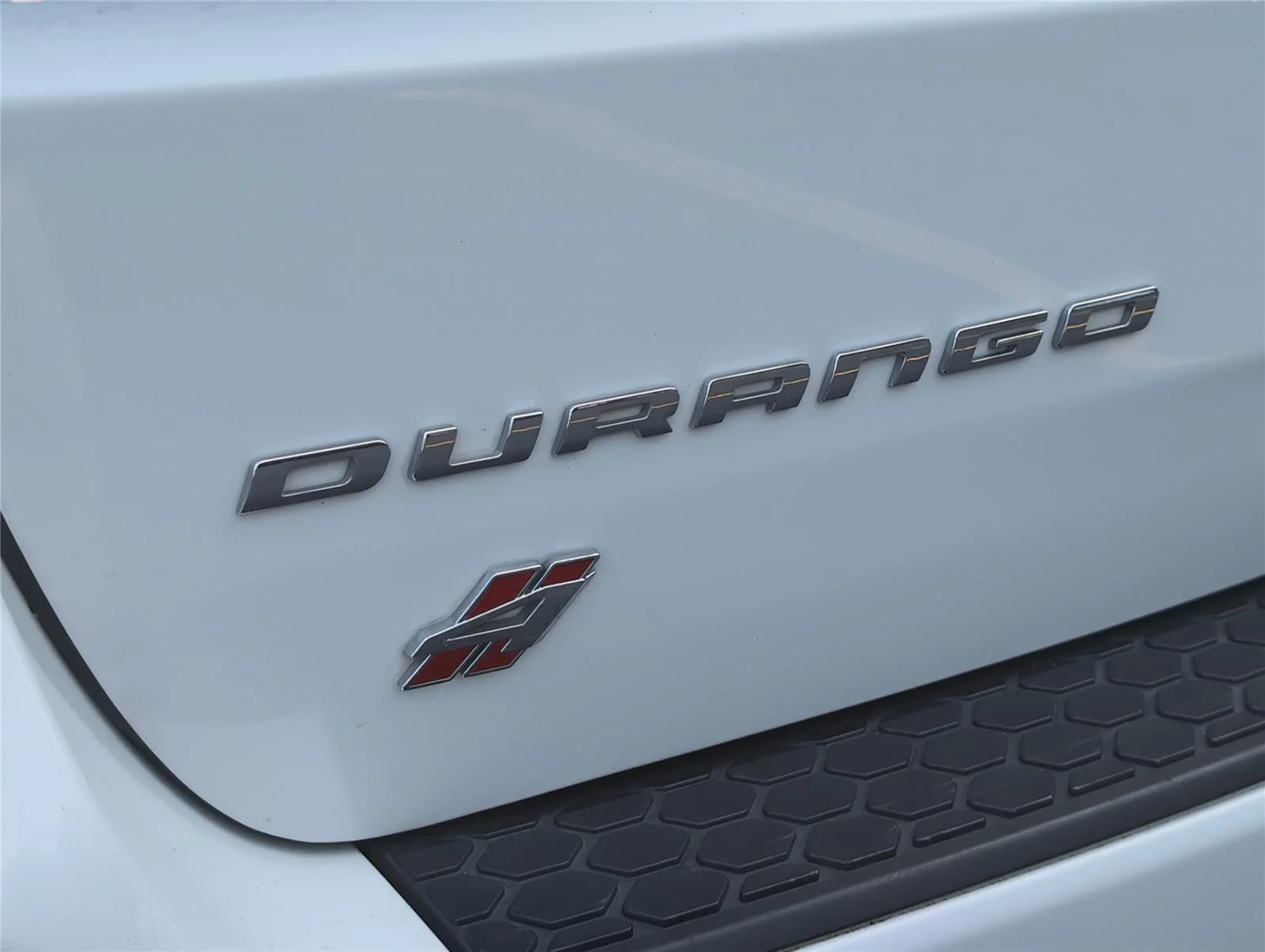 Used 2022 White Knuckle Clearcoat Dodge R/T image 35