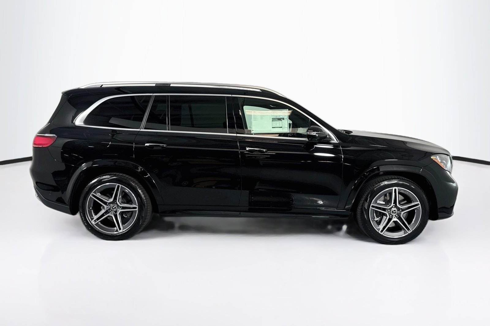 New 2027 Black Mercedes-Benz GLS 450 image 4