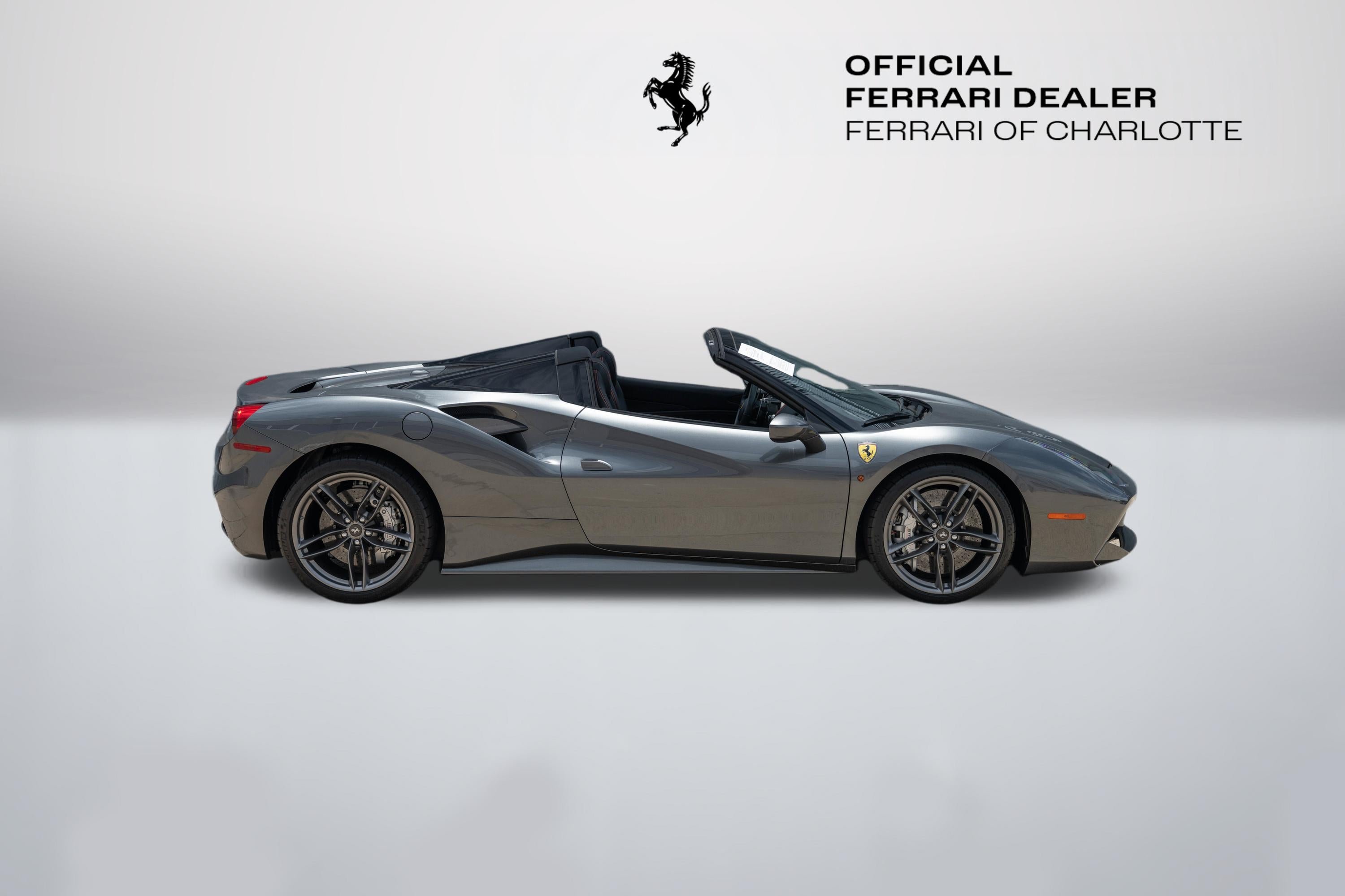 Certified Used 2017 Grigio Silverstone Ferrari  image 7