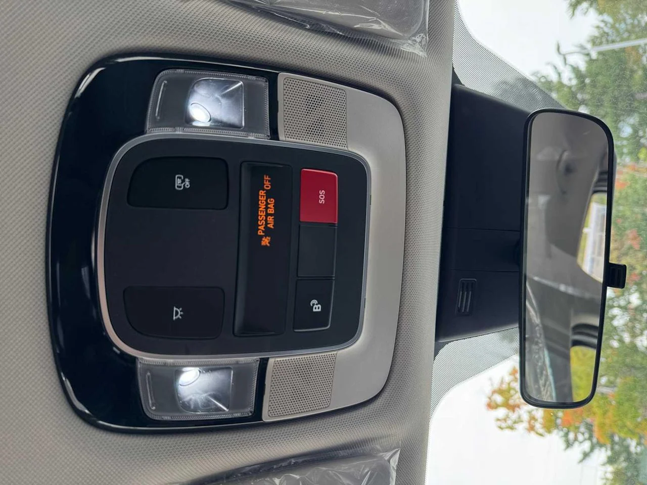 New 2026 White Hyundai SE AWD image 20