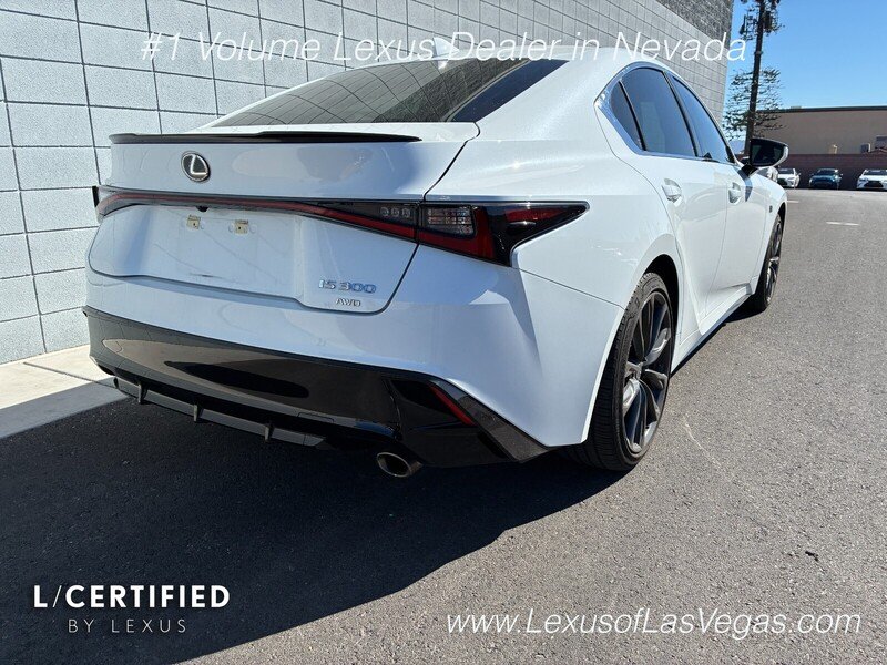 Certified Used 2024 Ultra White Lexus 300 image 3