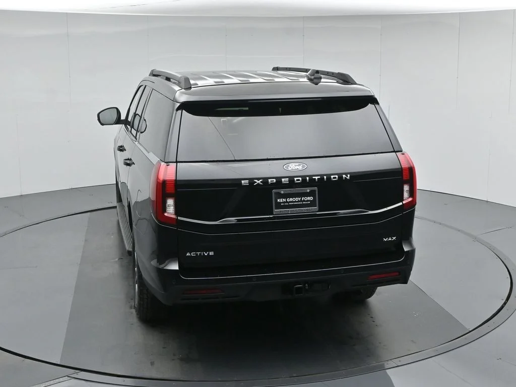 New 2026 Agate Black Metallic Ford Active image 44