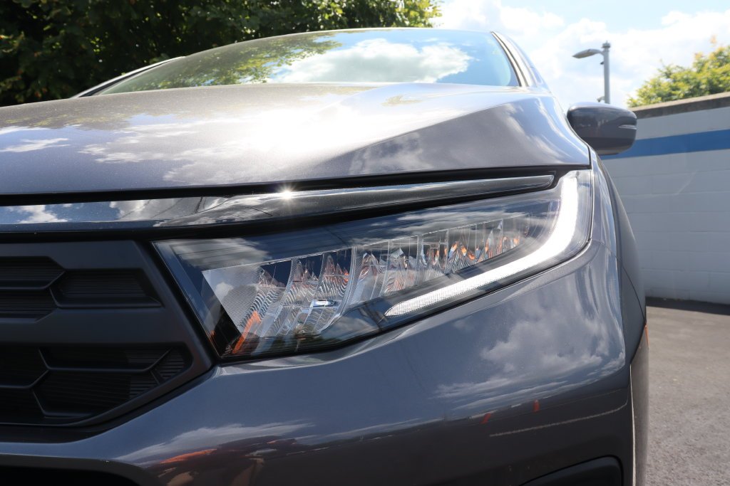 New 2027 Modern Steel Metallic Honda EX-L image 9