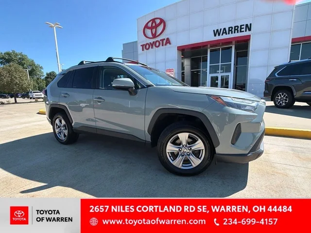 2022 Toyota RAV4 Hybrid XLE