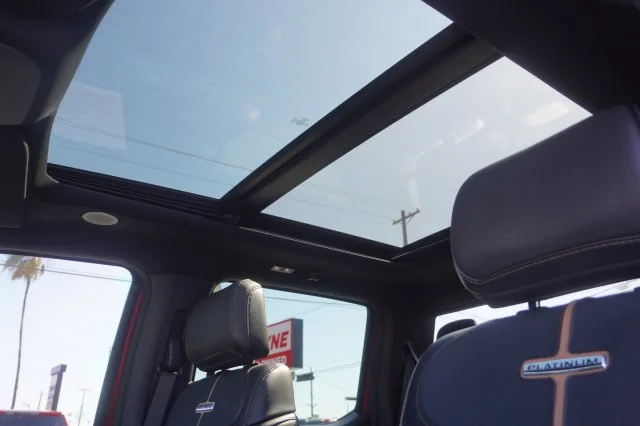 2023 Ford F-150 Platinum - Photo 18