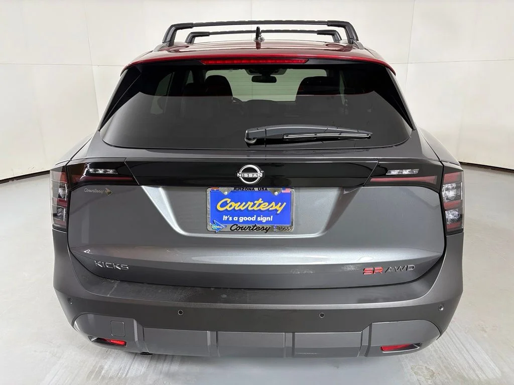 2026 Nissan KICKS SR AWD - Photo 7