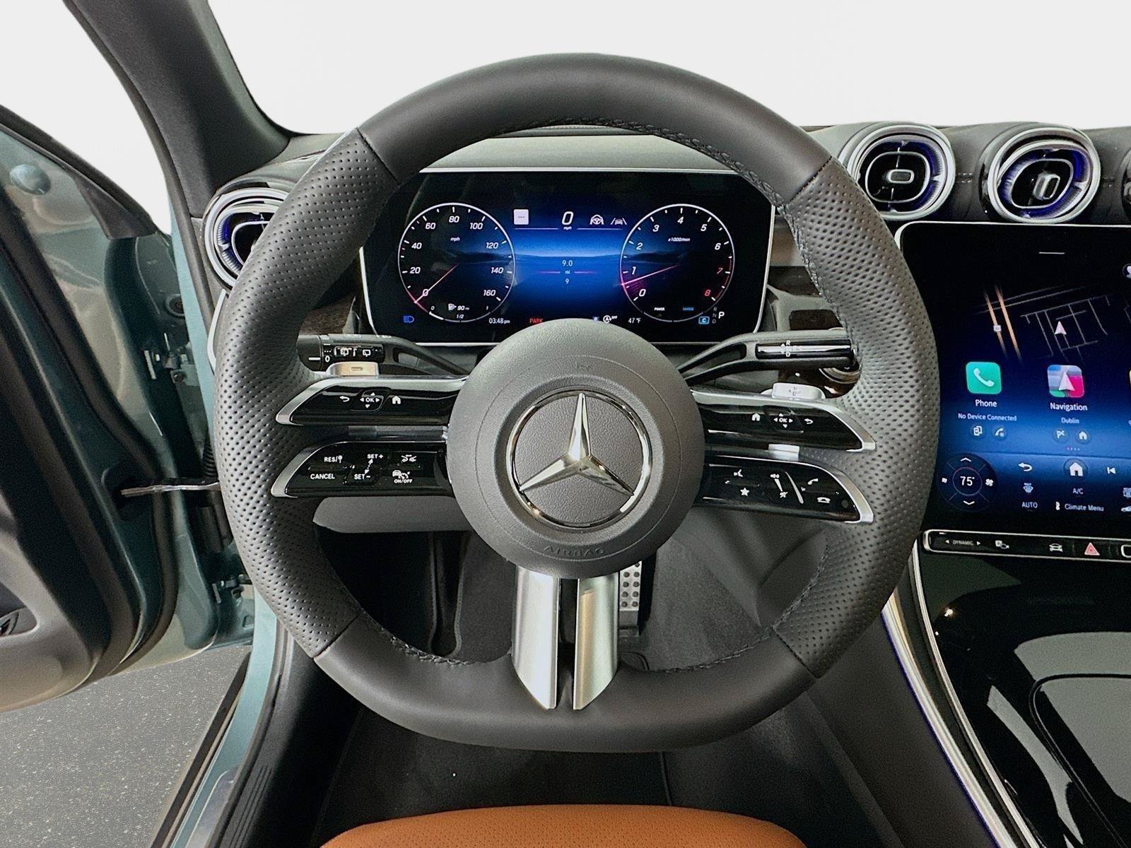 Used 2026 Silver Metallic Mercedes-Benz GLC 300 image 11