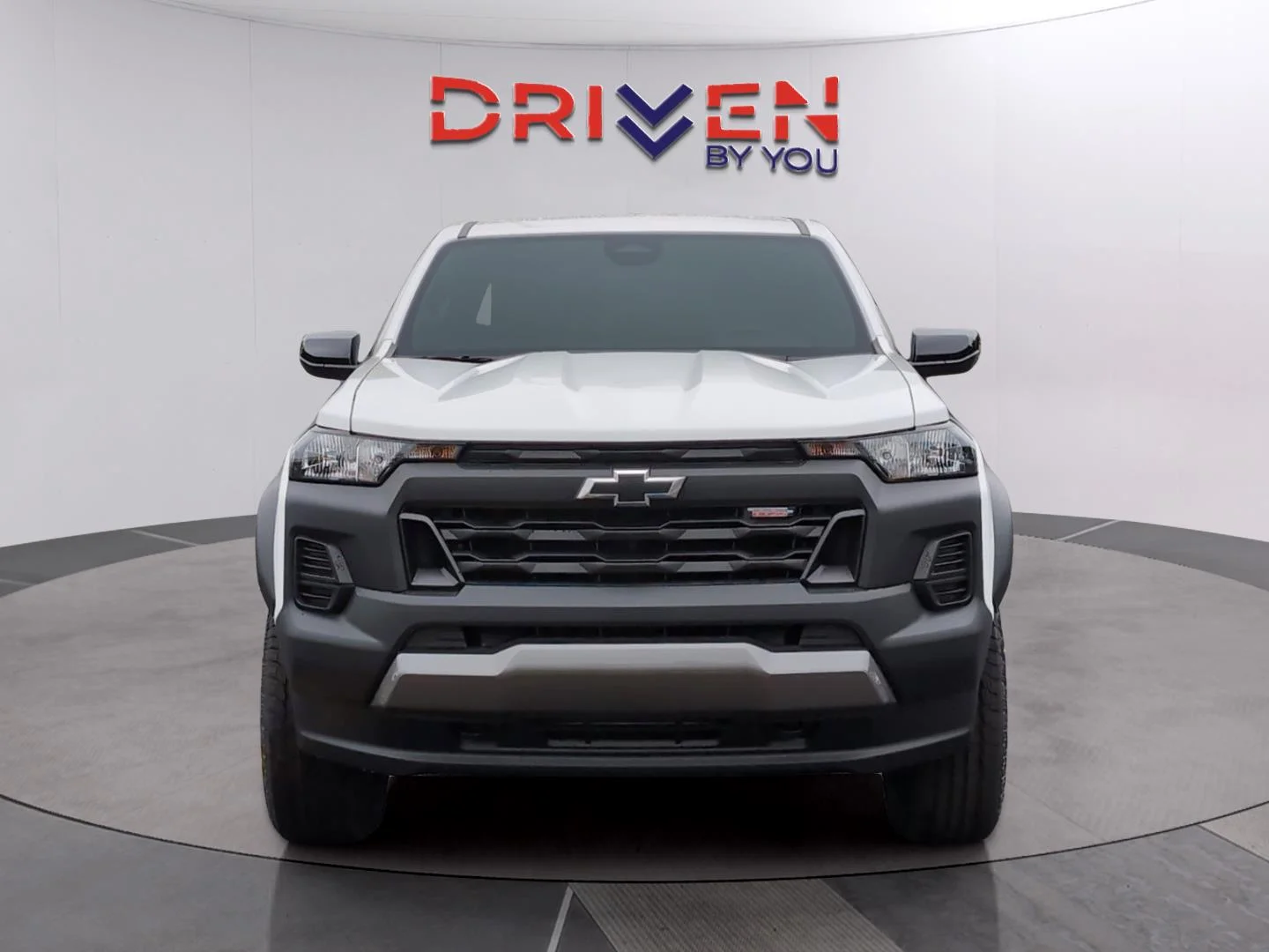 New 2026 Summit White Chevrolet Trail Boss image 9