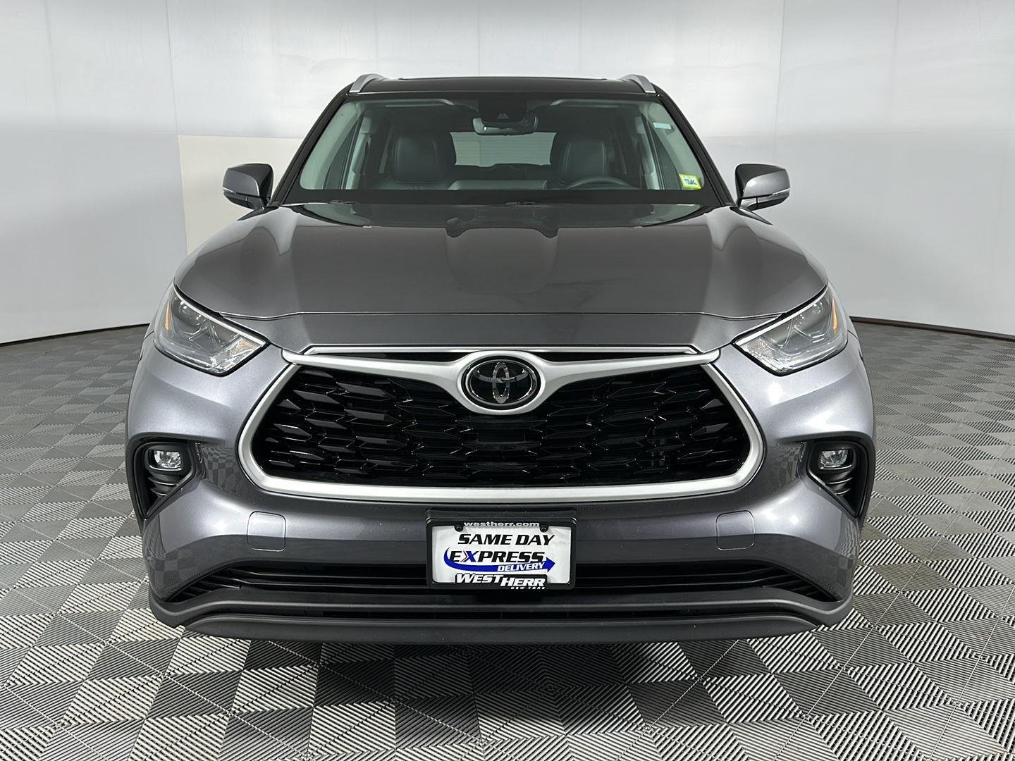Used 2023 Magnetic Gray Metallic Toyota XLE image 2