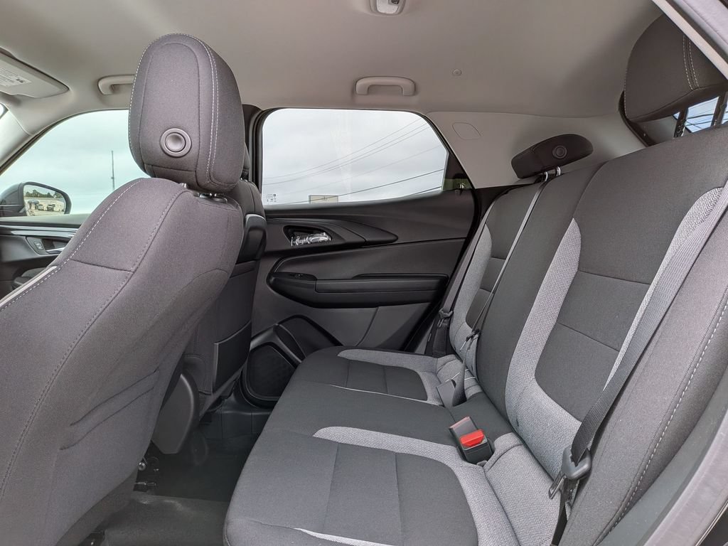 New 2026 Mosaic Black Metallic Chevrolet LT image 33