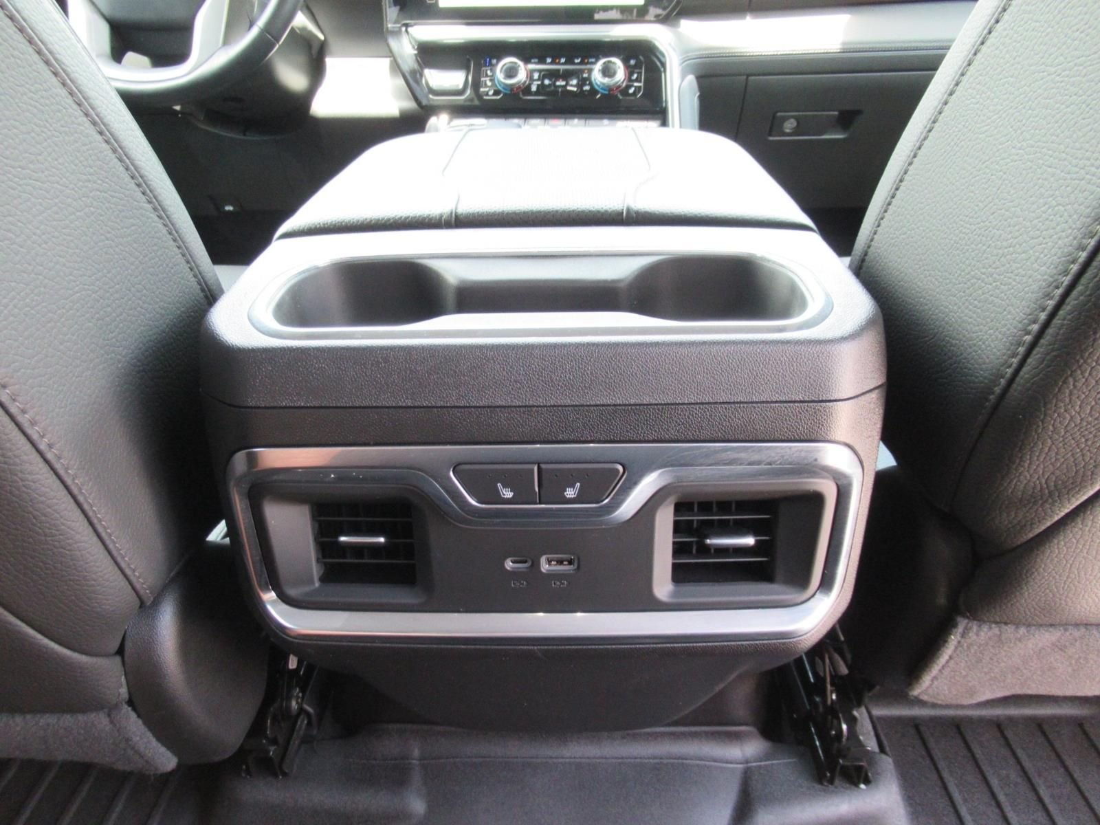 Used 2026  GMC Denali image 39