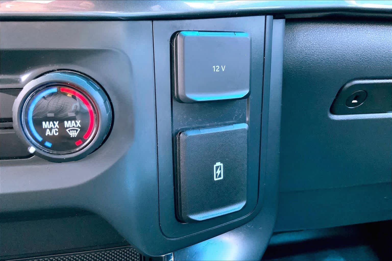 Used 2022 Carbonized Gray Ford XL image 34