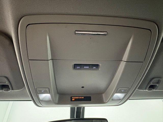 Used 2016 Black Chevrolet LT image 28