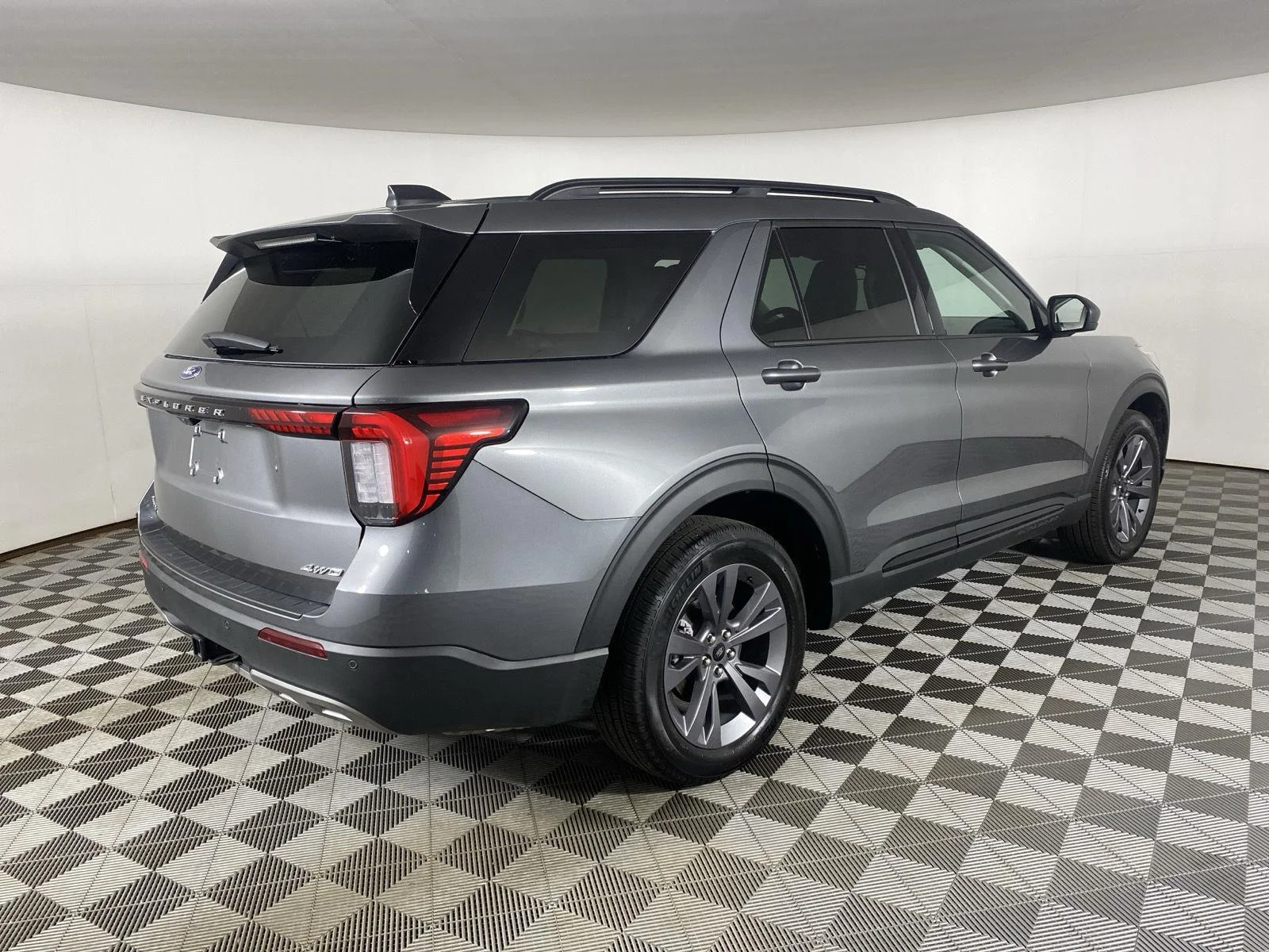 New 2026 Carbonized Gray Metallic Ford Active image 10
