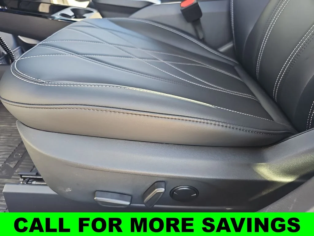 2025 Ford Mustang Mach-E Select - Photo 30