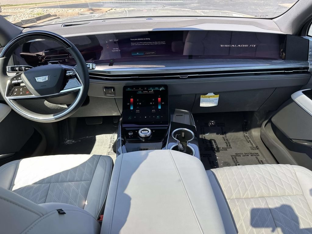2026 Cadillac Escalade IQ Sport - Photo 43