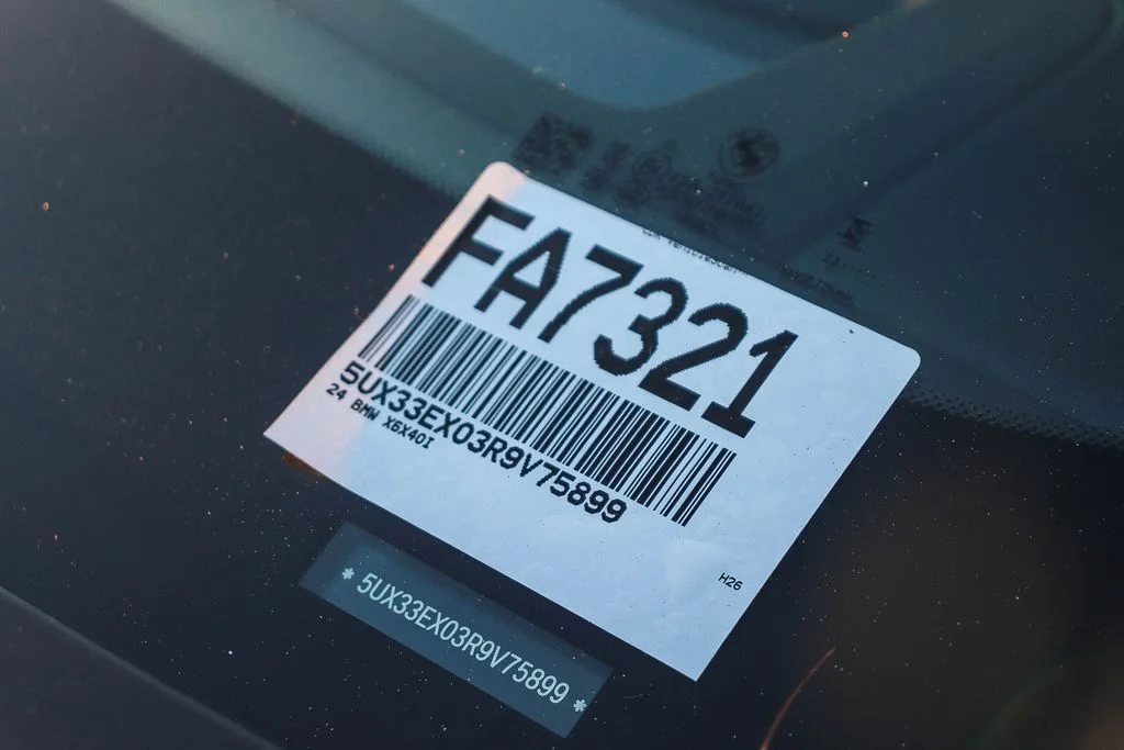 Used 2024 Black BMW xDrive40i image 31