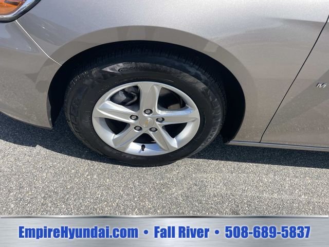 2024 Chevrolet Malibu 1LT - Photo 12