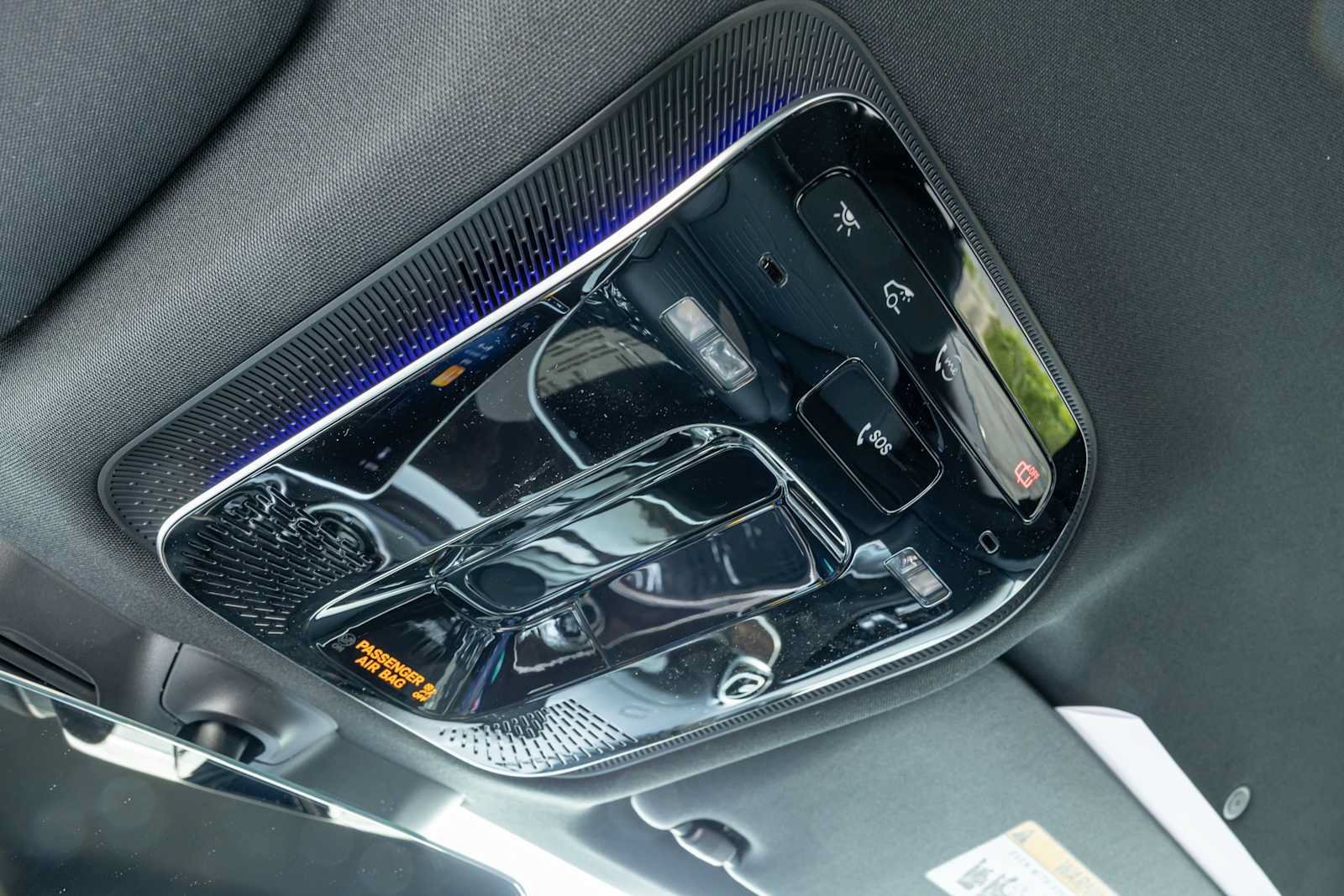 2025 Mercedes-Benz GLC Base - Photo 43