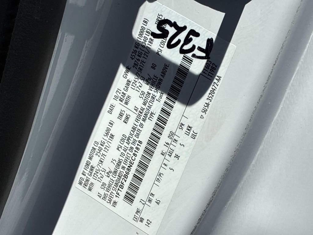 Used 2022 White Ford XL image 16