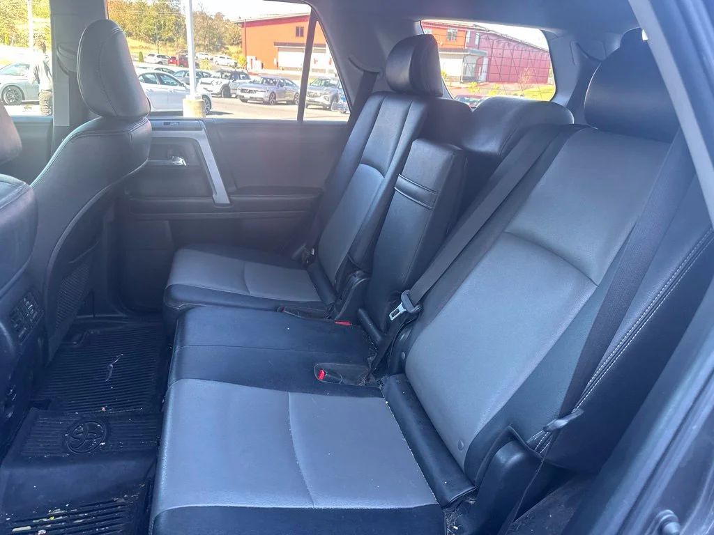 Used 2018 Magnetic Gray Metallic Toyota SR5 Premium image 14