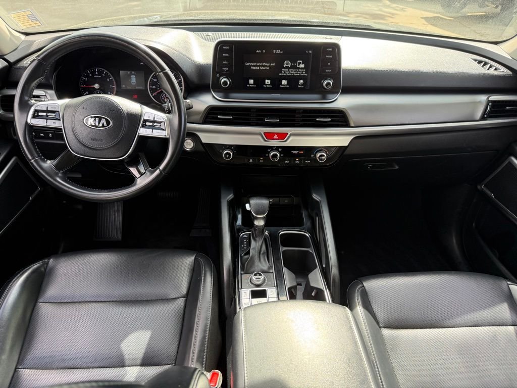 Used 2020 Grey Kia LX image 16