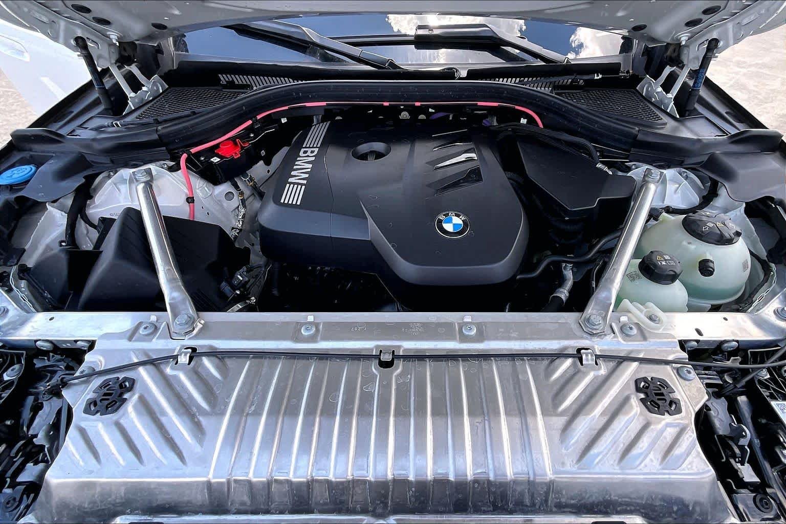 Used 2026 Mineral White Metallic BMW 30 xDrive image 30