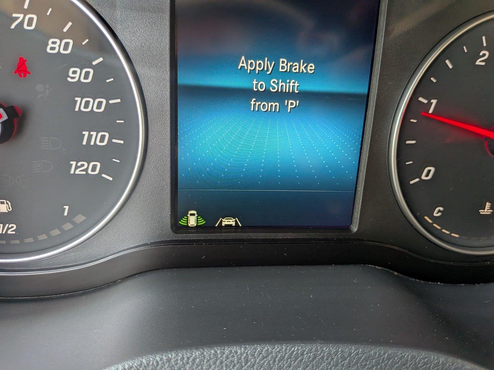Used 2021  Mercedes-Benz  image 21