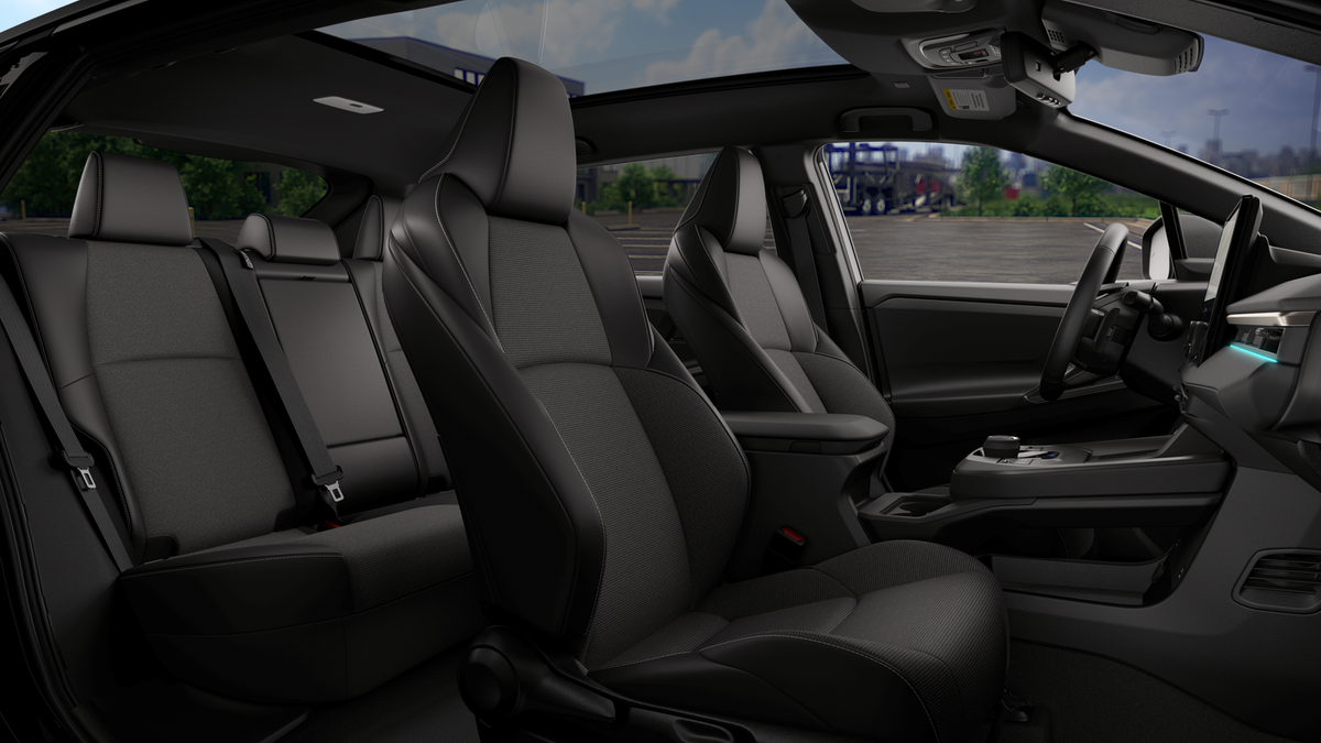 New 2026 Wind Chill Pearl Toyota XLE image 19