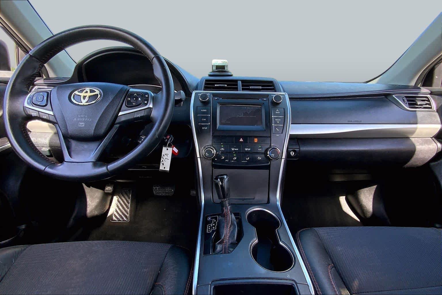 Used 2017 Midnight Black Metallic Toyota SE image 15