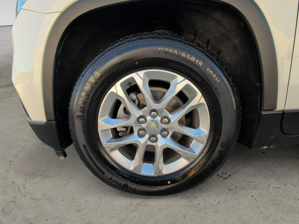 Used 2019 Beige Chevrolet 3LT image 14
