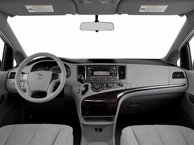 Used 2014 Silver Toyota Limited image 7