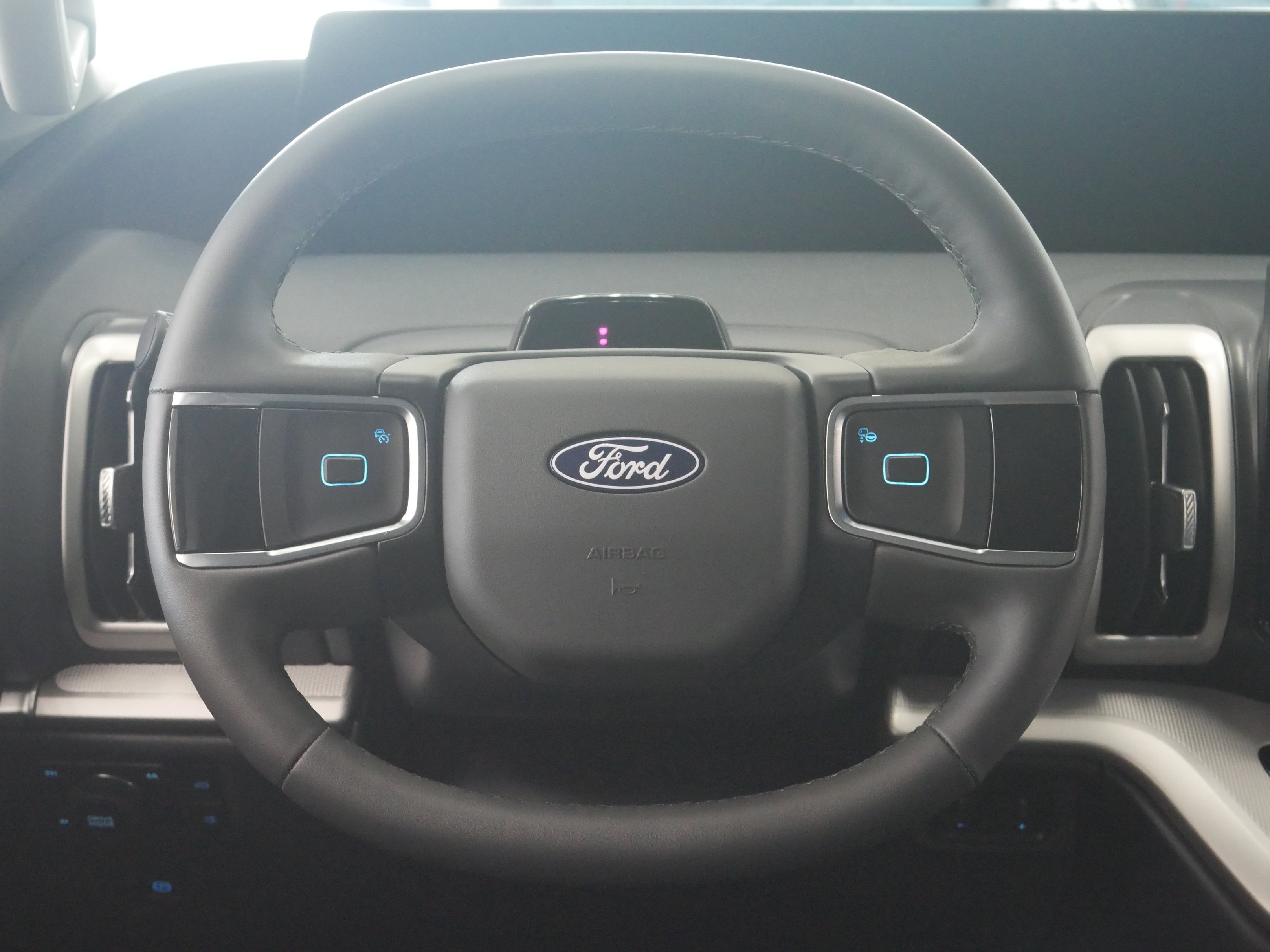 New 2027 Nocturnal Blue Metallic Ford Active image 6