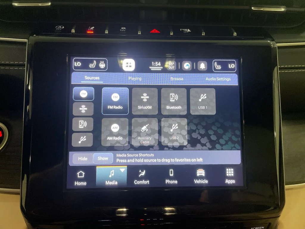 Used 2021 Baltic Gray Metallic Clearcoat Jeep Limited image 18