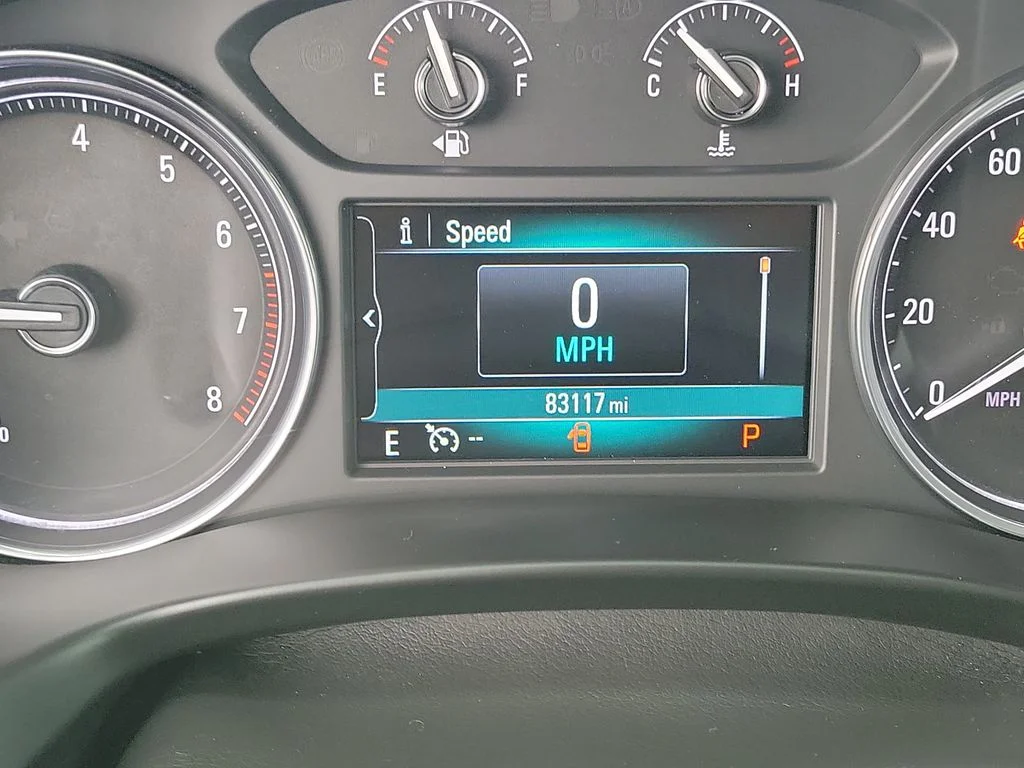 Used 2018 Gray Buick Essence image 10