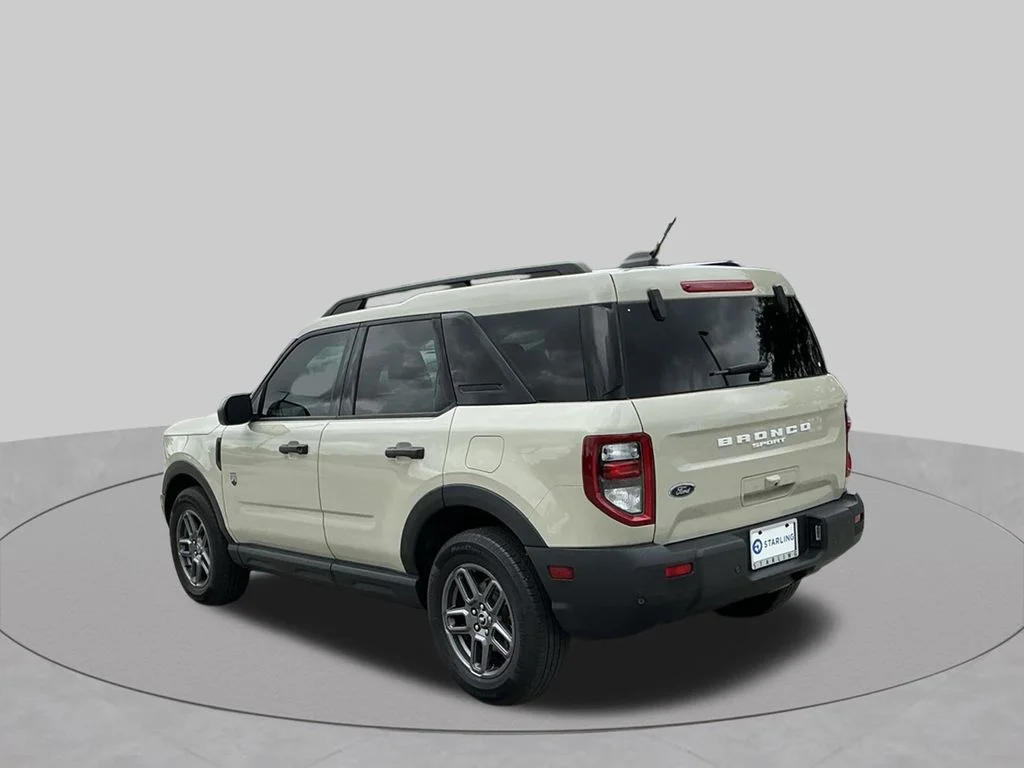 Used 2025 Beige Ford Big Bend image 8